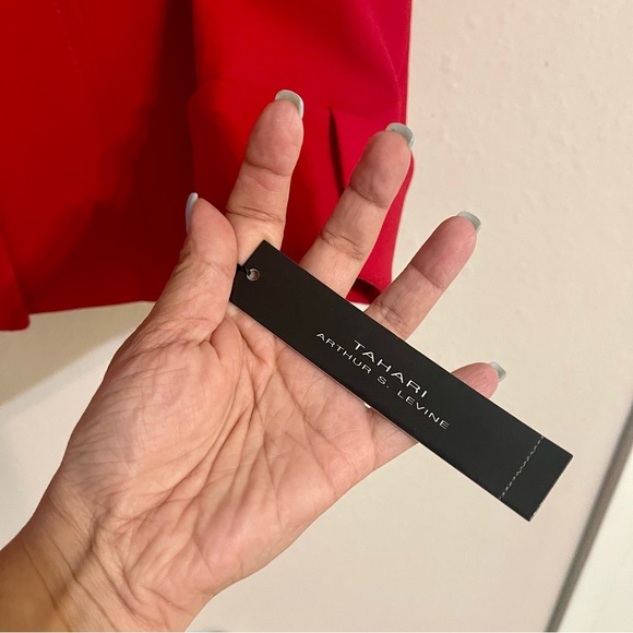 Tahari by ASL Women Red Blazer - Picture 7 of 7